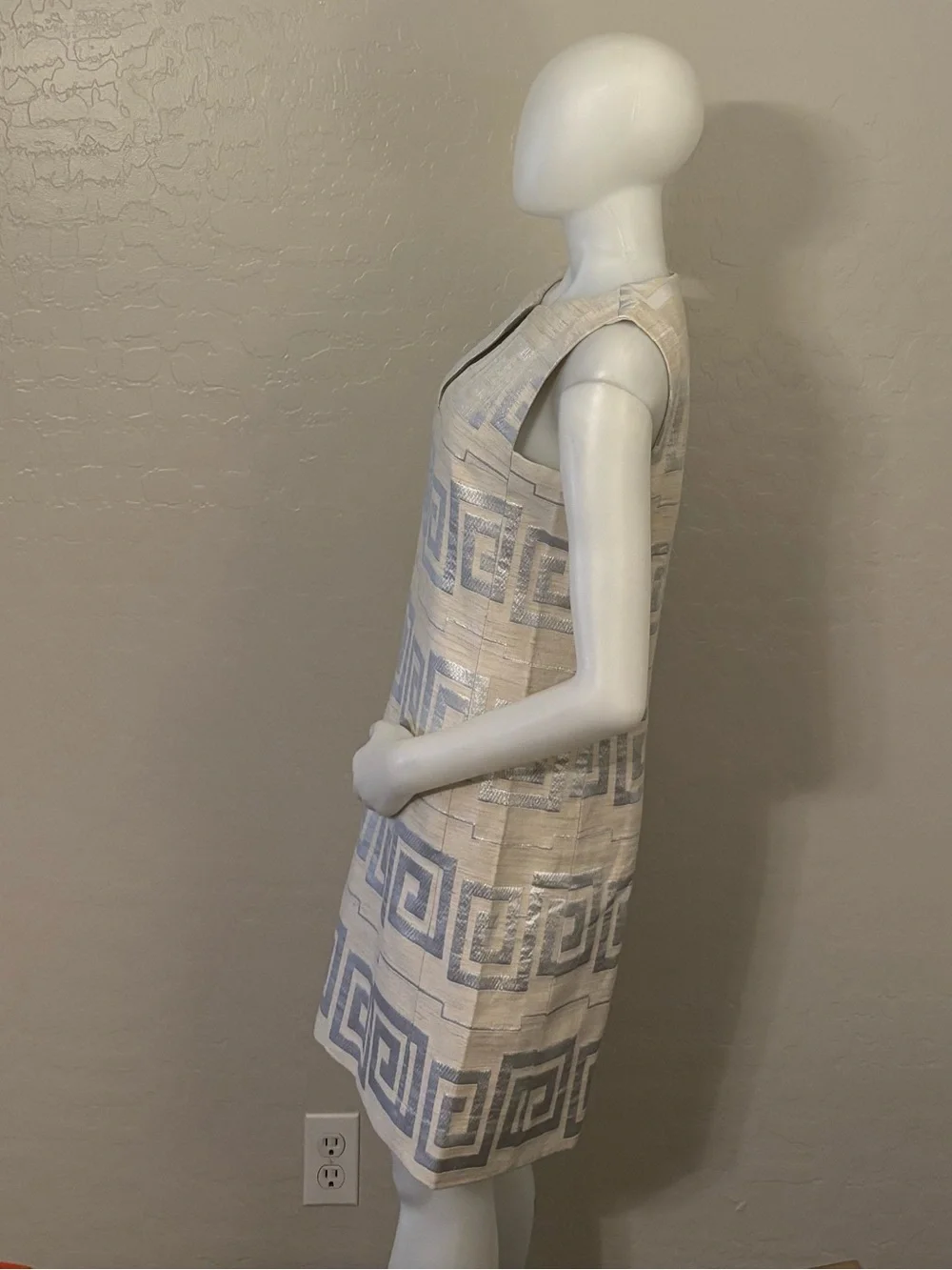 Tory Burch Jacquard Shift Dress Silver Metallic Greek Key Geometric Design SZ 8
